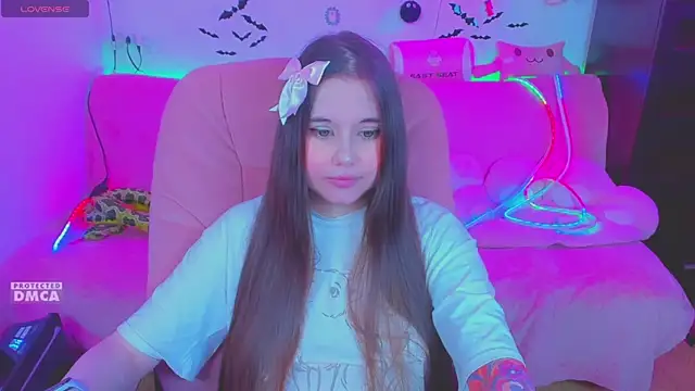 Lolisuccub online show from May 13, 2026, 3:30 pm