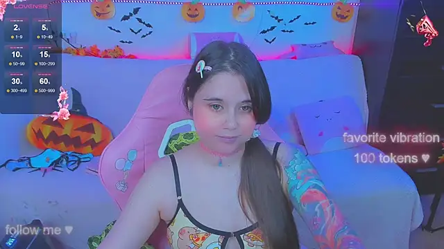 Snapshot of Lolisuccub chatting on October 20, 2025, 5:13 pm Lolisuccub online show from October 20, 2025, 5:13 pm