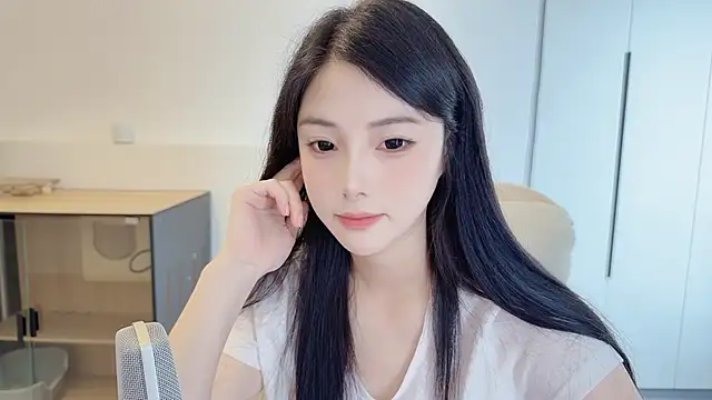Snapshot of HaagenDazs_ chatting on June 25, 2026, 4:10 am HaagenDazs online show from June 25, 2026, 4:10 am