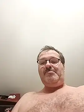 mike9473 online show from December 19, 2025, 6:05 am