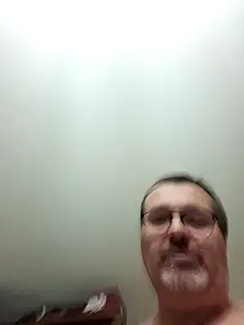 Snapshot of mike9473 chatting on December 1, 2025, 6:09 pm mike9473 online show from December 1, 2025, 6:09 pm