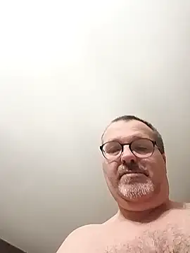 mike9473 online show from April 13, 2026, 5:00 am