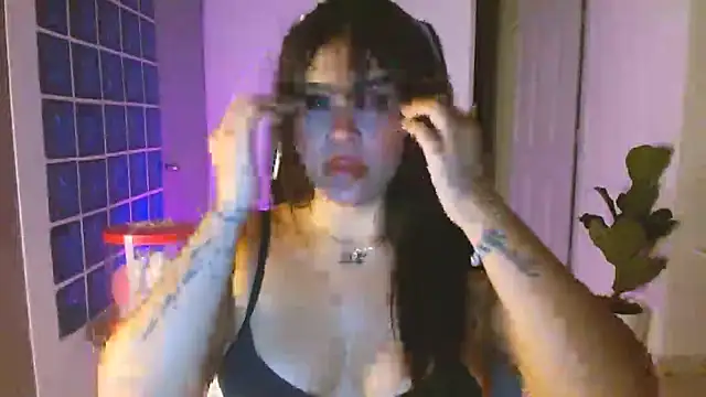 SamaraDarknexxx online show from October 8, 2025, 5:53 am