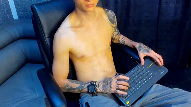 Snapshot of Dmtry6 chatting on March 15, 2025, 8:21 pm Dmtry6 online show from March 15, 2025, 8:21 pm