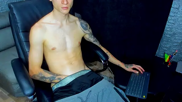 Snapshot of Dmtry6 chatting on March 4, 2025, 12:50 am Dmtry6 online show from March 4, 2025, 12:50 am