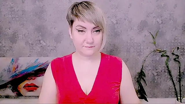 Djullia online show from February 12, 2026, 6:13 am