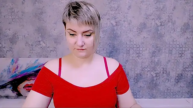 Snapshot of Djullia chatting on October 6, 2025, 5:52 am Djullia online show from October 6, 2025, 5:52 am