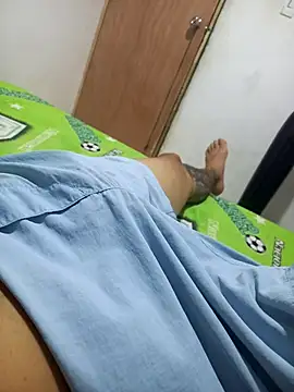 annie-19 online show from November 27, 2025, 5:19 am