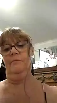 Snapshot of bellaau chatting on January 17, 2025, 6:23 pm bellaau online show from January 17, 2025, 6:23 pm