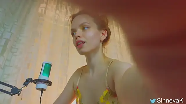 sinteas online show from February 27, 2025, 6:31 pm