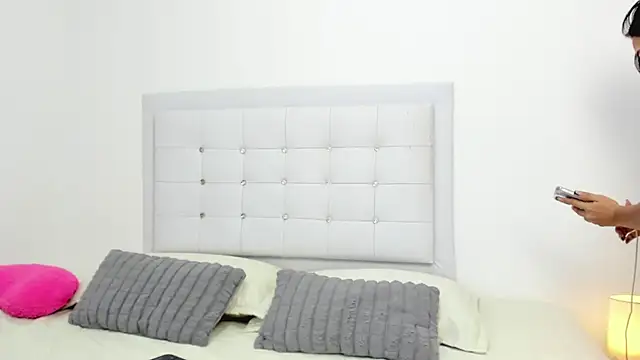 Sofia Blosom online show from December 4, 2025, 12:53 am