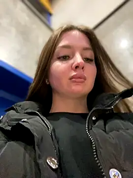 Snapshot of KrisMagnoly chatting on October 29, 2025, 2:27 pm KrisMagnoly online show from October 29, 2025, 2:27 pm