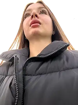 Snapshot of KrisMagnoly chatting on September 17, 2025, 3:14 pm KrisMagnoly online show from September 17, 2025, 3:14 pm