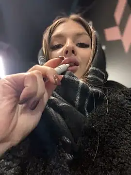 Snapshot of KrisMagnoly chatting on January 22, 2025, 2:46 pm KrisMagnoly online show from January 22, 2025, 2:46 pm