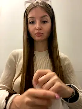 Snapshot of KrisMagnoly chatting on October 1, 2025, 2:21 pm KrisMagnoly online show from October 1, 2025, 2:21 pm