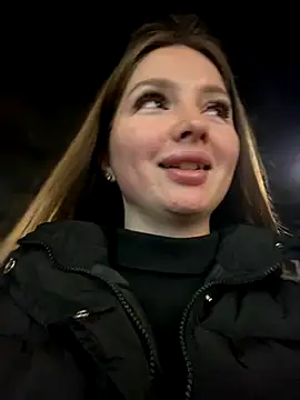 Snapshot of KrisMagnoly chatting on October 16, 2025, 6:05 pm KrisMagnoly online show from October 16, 2025, 6:05 pm