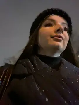 Snapshot of KrisMagnoly chatting on December 24, 2024, 3:58 pm KrisMagnoly online show from December 24, 2024, 3:58 pm