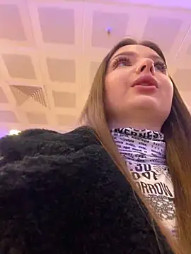 Snapshot of KrisMagnoly chatting on January 8, 2025, 5:37 pm KrisMagnoly online show from January 8, 2025, 5:37 pm