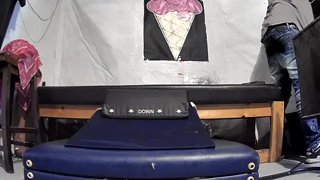 cum4calvin online show from June 11, 2026, 7:05 am
