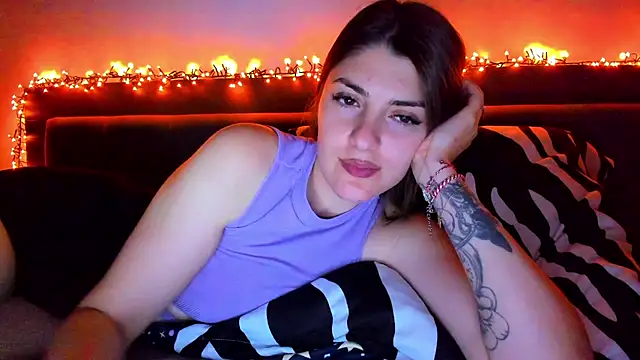 Snapshot of Fountainsquirtalexandra chatting on March 21, 2025, 5:23 pm Fountainsquirtalexandra online show from March 21, 2025, 5:23 pm