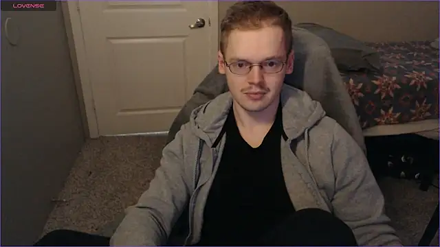 Snapshot of doloresman chatting on February 27, 2025, 3:59 pm doloresman online show from February 27, 2025, 3:59 pm