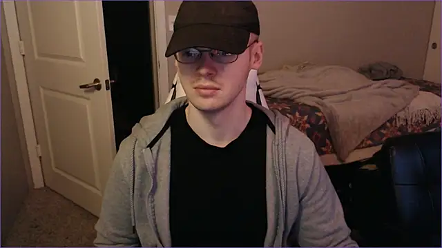 Snapshot of doloresman chatting on February 11, 2025, 11:44 pm doloresman online show from February 11, 2025, 11:44 pm
