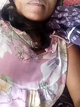 Snapshot of Shreya-Shetty09 chatting on February 26, 2025, 7:02 am Shreya-Shetty09 online show from February 26, 2025, 7:02 am