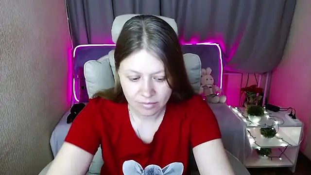 alekasamui online show from March 1, 2025, 1:32 am