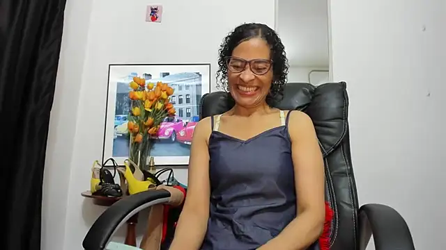 Aries Mature online show from December 21, 2025, 3:47 pm