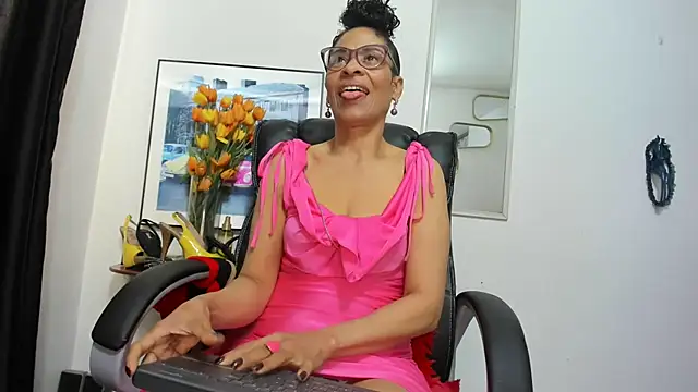 Aries Mature online show from January 18, 2026, 4:21 pm