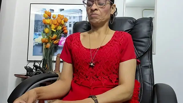 Snapshot of Aries_Mature chatting on October 18, 2025, 2:52 pm Aries Mature online show from October 18, 2025, 2:52 pm