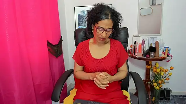 Aries Mature online show from February 21, 2025, 6:37 pm