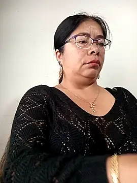 Snapshot of __valentina18 chatting on September 10, 2025, 1:10 pm valentina18 online show from September 10, 2025, 1:10 pm