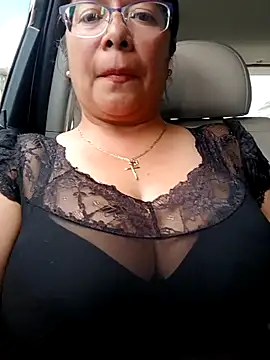Snapshot of __valentina18 chatting on March 2, 2025, 8:25 pm valentina18 online show from March 2, 2025, 8:25 pm
