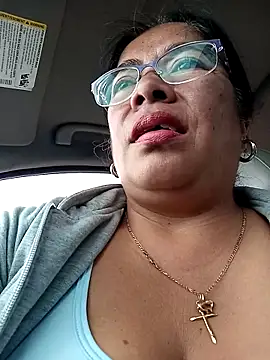 Snapshot of __valentina18 chatting on September 17, 2025, 2:19 pm valentina18 online show from September 17, 2025, 2:19 pm