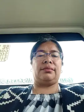 Snapshot of __valentina18 chatting on February 12, 2025, 4:44 pm valentina18 online show from February 12, 2025, 4:44 pm