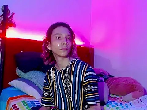 LAICK 01 online show from December 27, 2024, 1:53 am