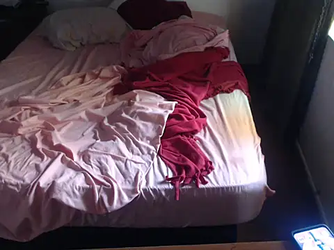 deftoolceles online show from February 25, 2026, 5:46 pm