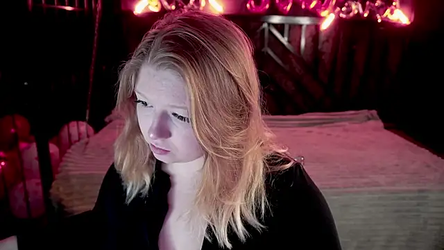 Tinker Belll online show from February 12, 2026, 8:19 pm