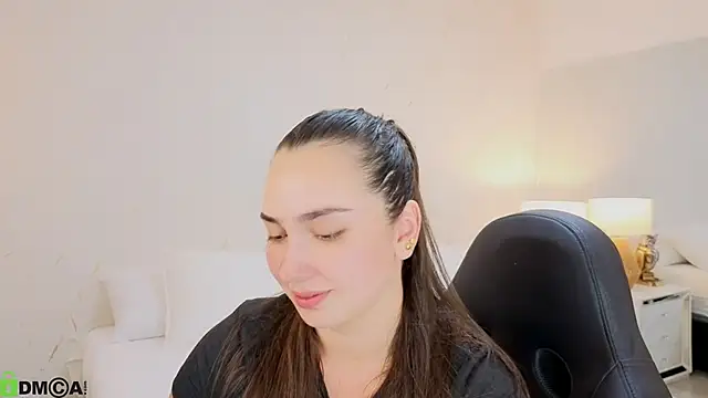 ava blue online show from December 3, 2025, 7:57 pm