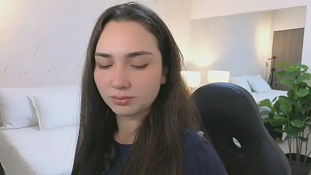 ava blue online show from March 4, 2026, 7:54 pm