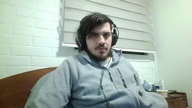hung weeb online show from June 15, 2026, 1:17 am