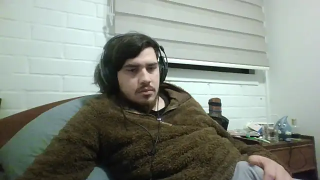 hung weeb online show from July 29, 2026, 2:11 am