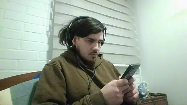 hung weeb online show from July 21, 2026, 2:25 am