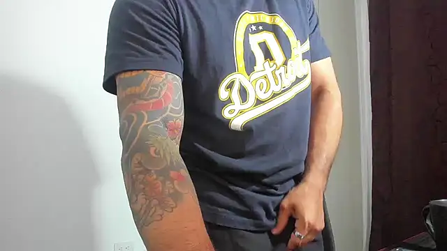  Coddygold  online show from April 2, 2026, 11:11 pm