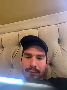 Snapshot of Tomthelong chatting on March 12, 2025, 9:56 pm Tomthelong online show from March 12, 2025, 9:56 pm