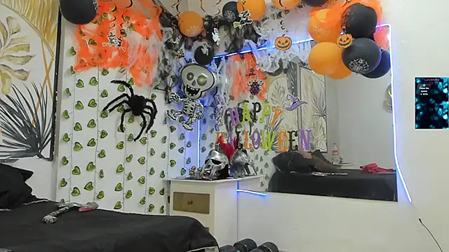 ChoreyTaiylor online show from October 26, 2025, 1:11 pm