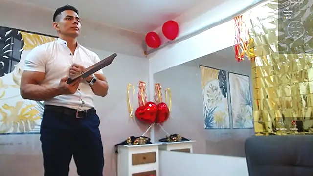 ChoreyTaiylor online show from March 9, 2025, 2:32 pm