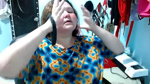 squirt322bbw online show from November 24, 2025, 7:14 pm