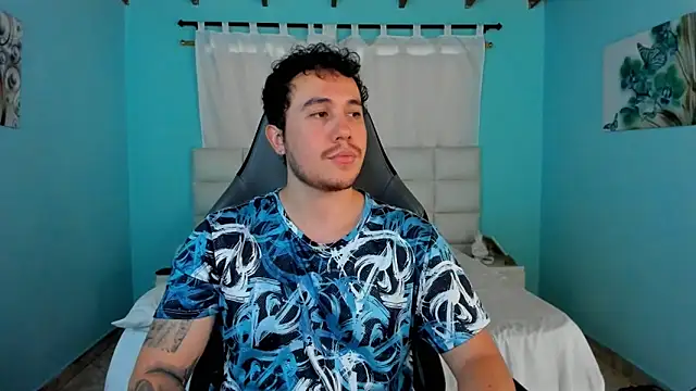 Snapshot of juan__jimenez chatting on May 25, 2026, 7:12 pm juan jimenez online show from May 25, 2026, 7:12 pm